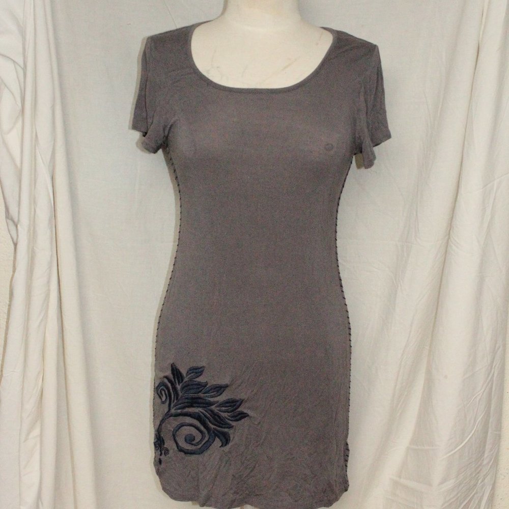 Enti Dress szL